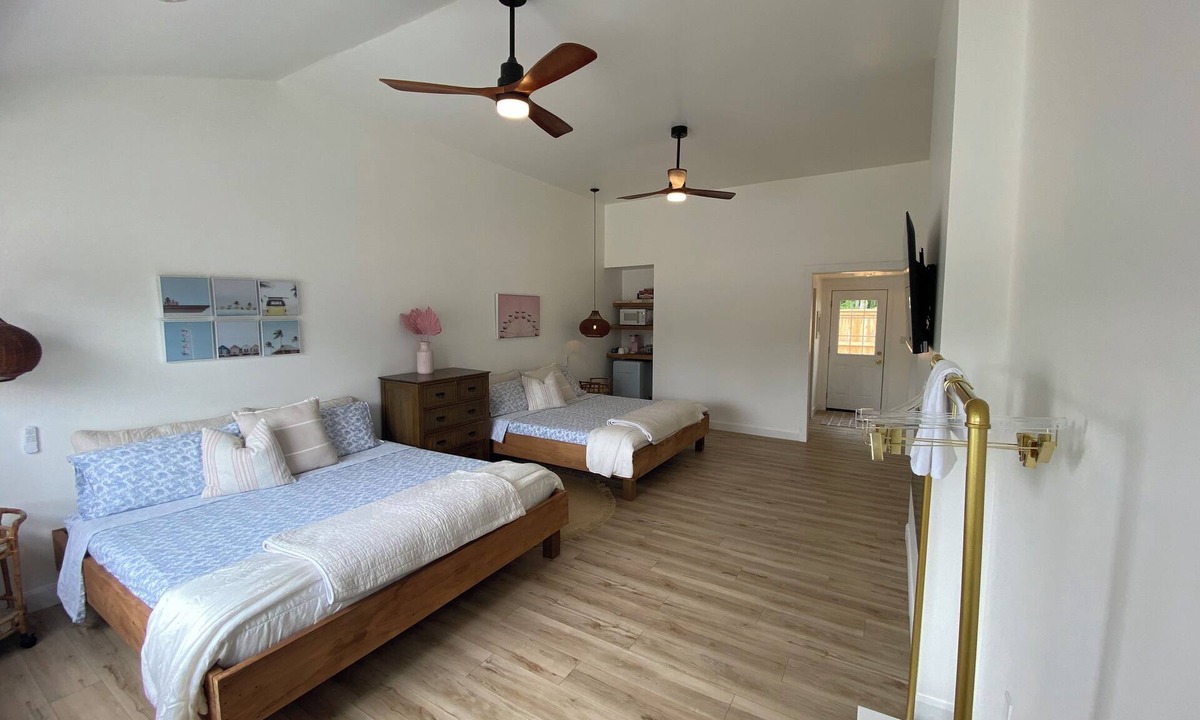 Sauble Beach Apartment | Sauble Beach Flat2 - BOOK FOR MAY OR JUNE AND GET A SIGNIFICANT DISCOUNT!