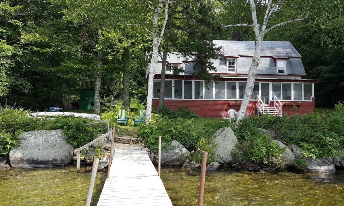 Rumney Cabin | Secluded Lakefront Home in the White Mountains