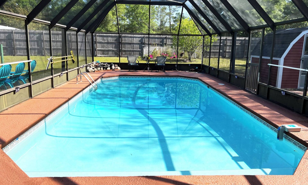 Freeport House | Serene Home with PRIVATE Pool - Near Beaches - Dog Friendly - Firepit&Large Yard