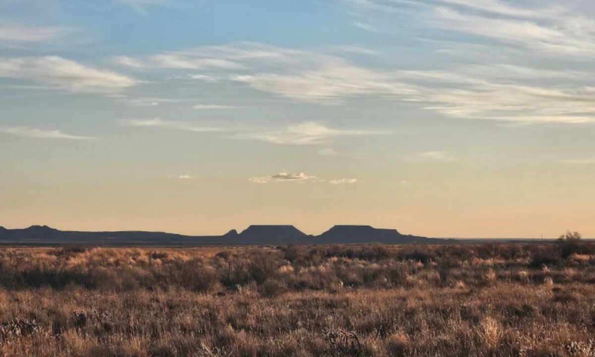 Chambers RV Rental | Site 4 off grid campsite near Petrified Forest