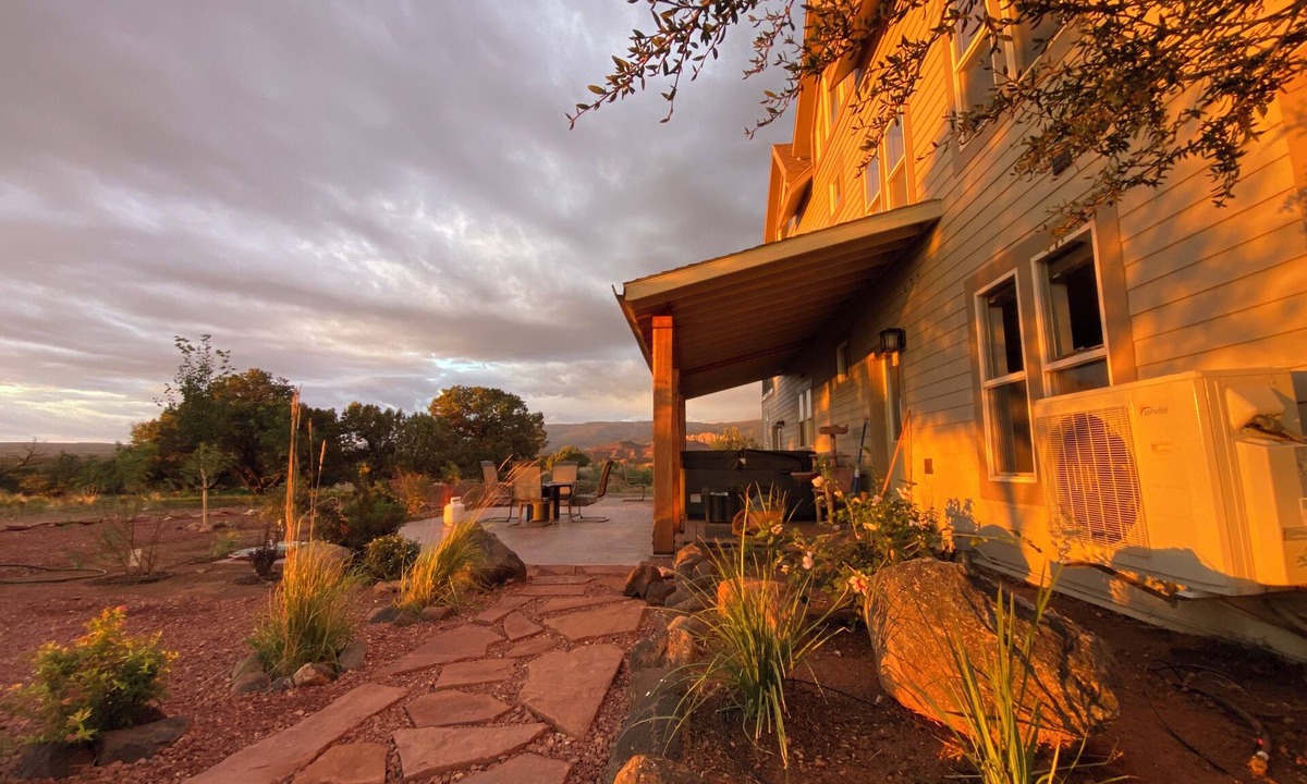 Torrey House | Skyridge Inn
