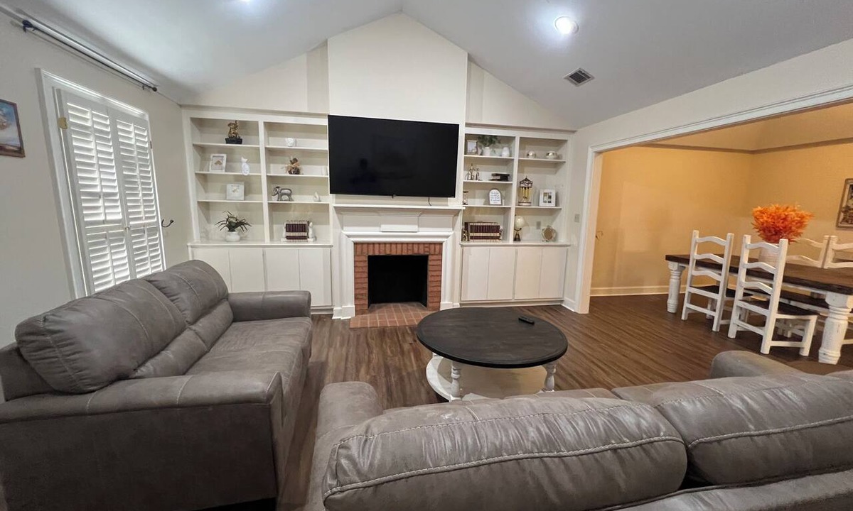 Albany Apartment | Southern Grace