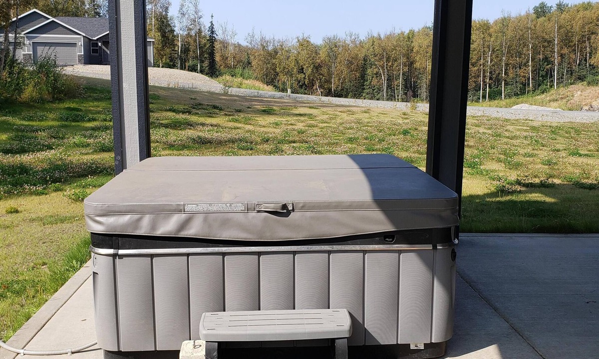 Wasilla House | Spacious Home - Ridges Subdivision Downstairs Reserved for Guests Only
