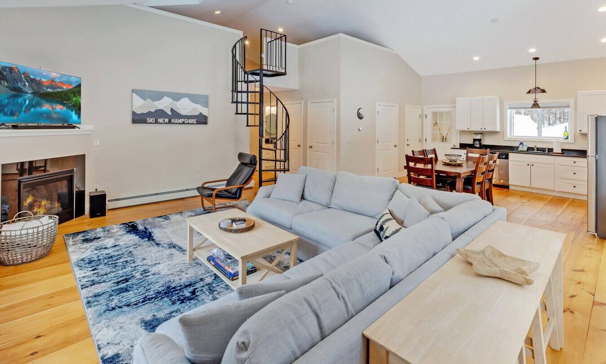 Thornton House | Spacious House in the White Mountains!