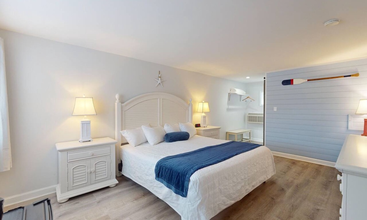 Lower Township Hotel | Spacious King Room for a Serene Getaway