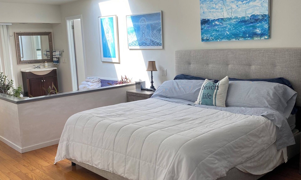 Noyack House | Spacious Open Design for Summer '26 dates