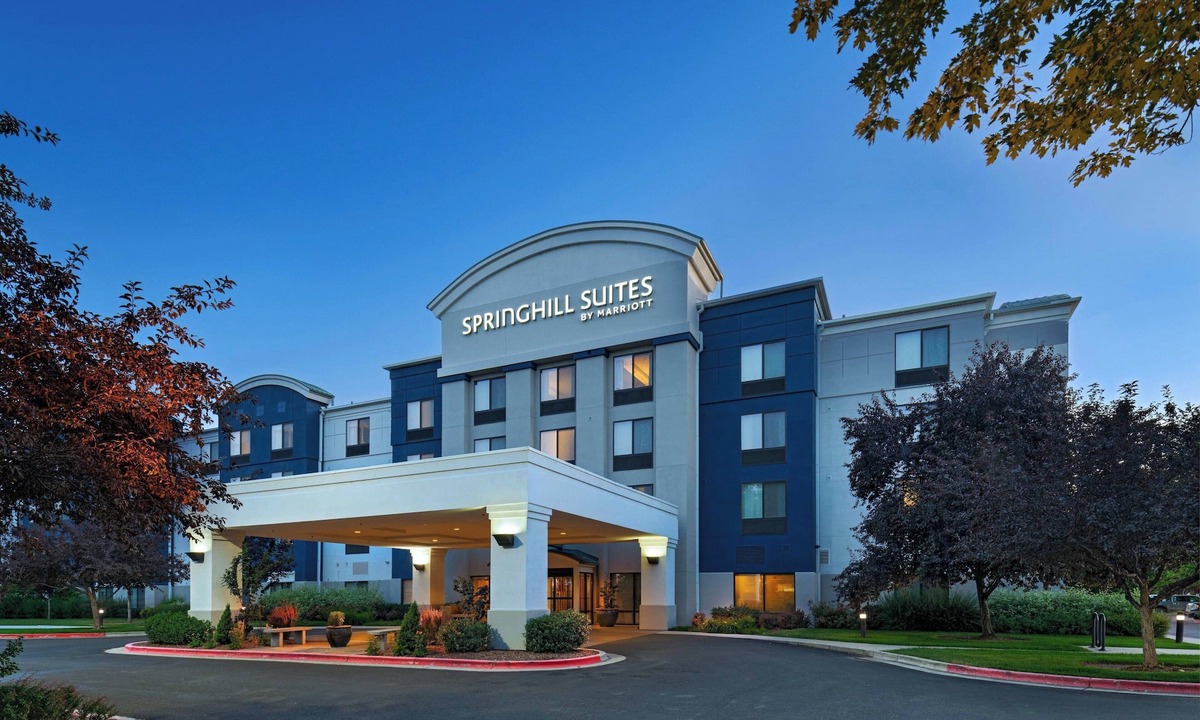 Boise Hotel | SpringHill Suites Boise West/Eagle