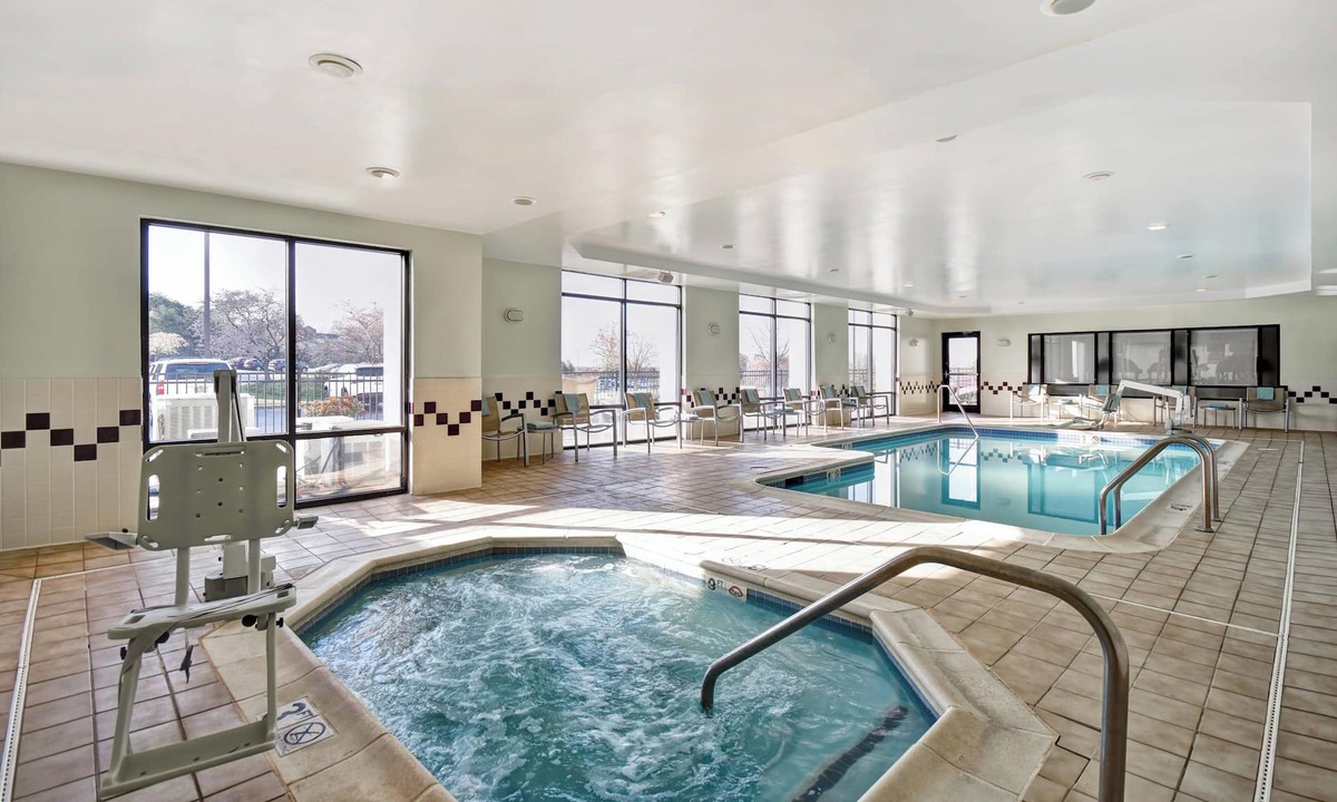 Linthicum Heights Hotel | SpringHill Suites by Marriott Baltimore BWI Airport