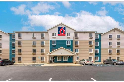 Pelham Hotel | Studio 6 Extended Stay Birmingham Pelham AL
