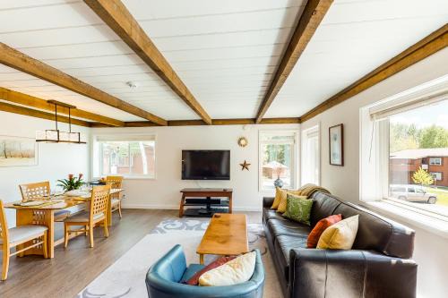 Elkhorn Apartment | Sun & Ski