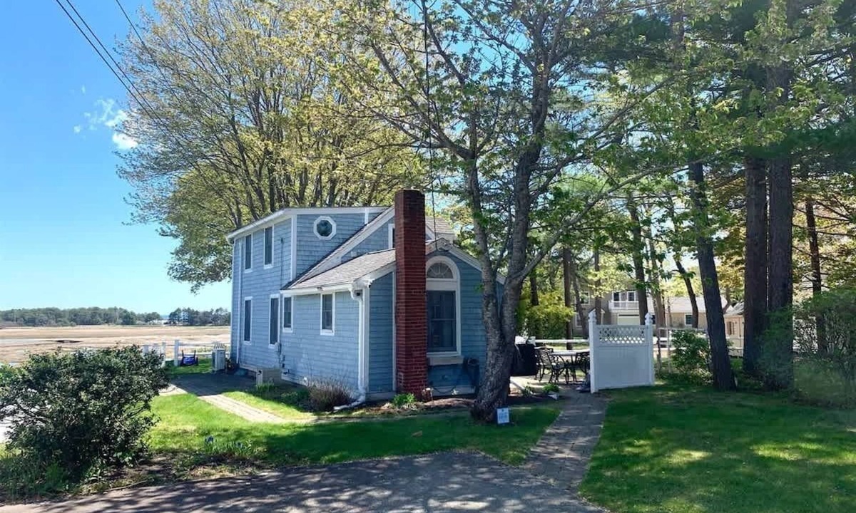 Ogunquit House | Sunrise and Ocean:Ogunquit-Hot Tub