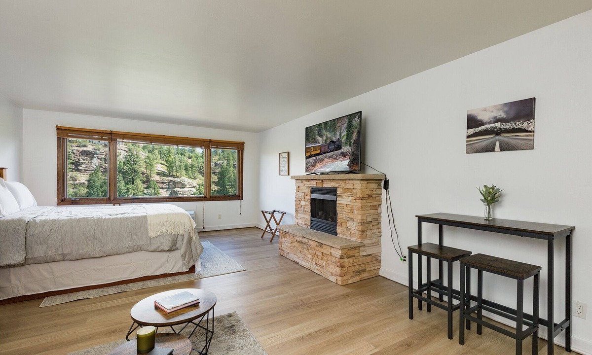 Purgatory Condo | The Element Studio | AC, Pool, Hot Tub, Golf & Ski