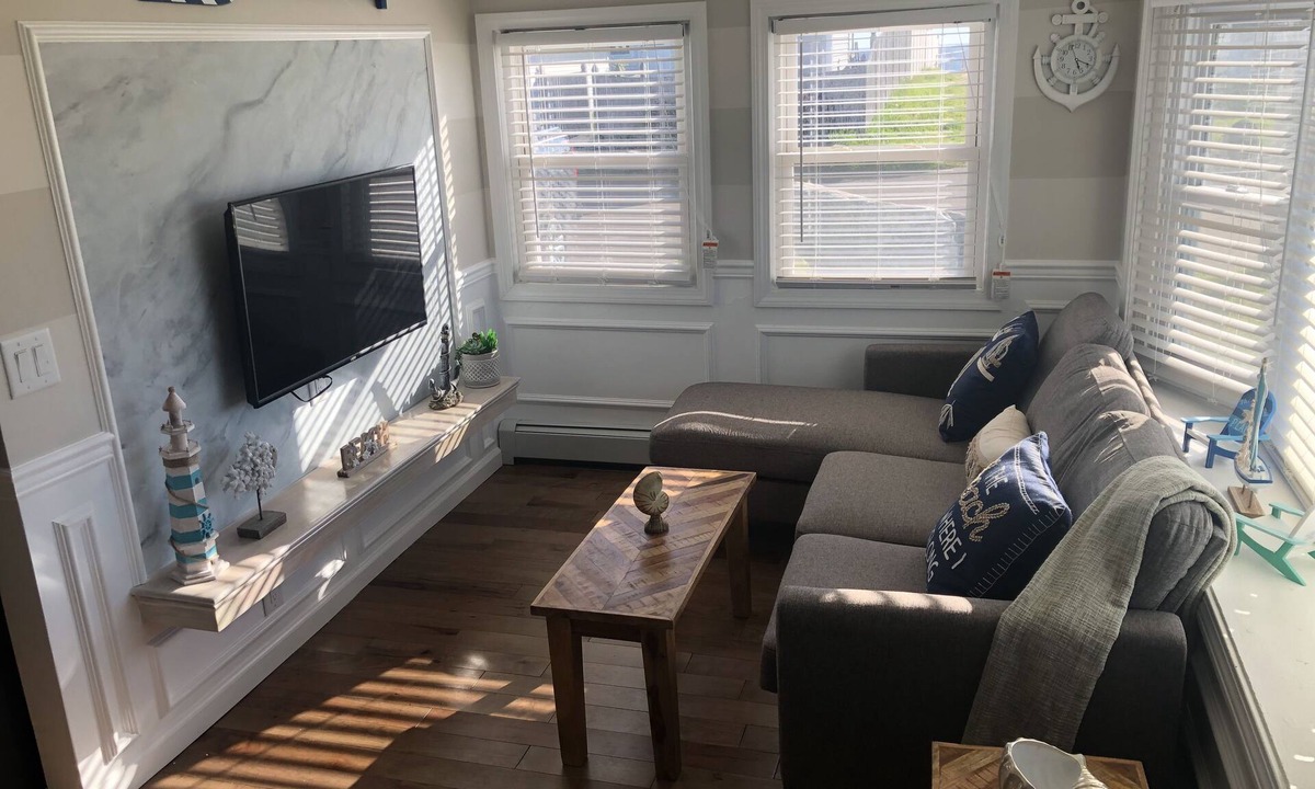 Ocean Bluff-Brant Rock House | "The SUNSET BEACH PLACE"