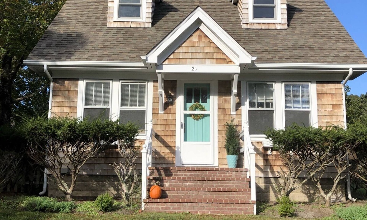 Westhampton House | Totally restored charming Sunny Hamptons home with heated salt water pool.