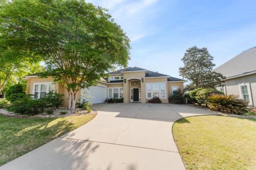 Albany Villa | Tranquil and Luxurious