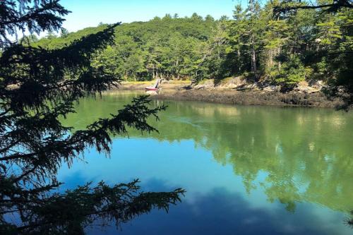 Boothbay House | Tranquil private riverfront home w/tidal dock & large yard