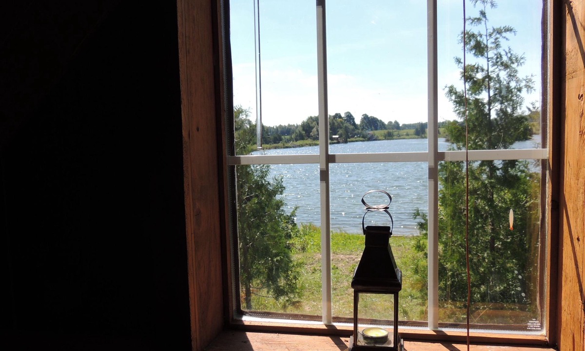 Glen Huron Cabin | Waterfront Cozy Cabin On Private Trout Lake