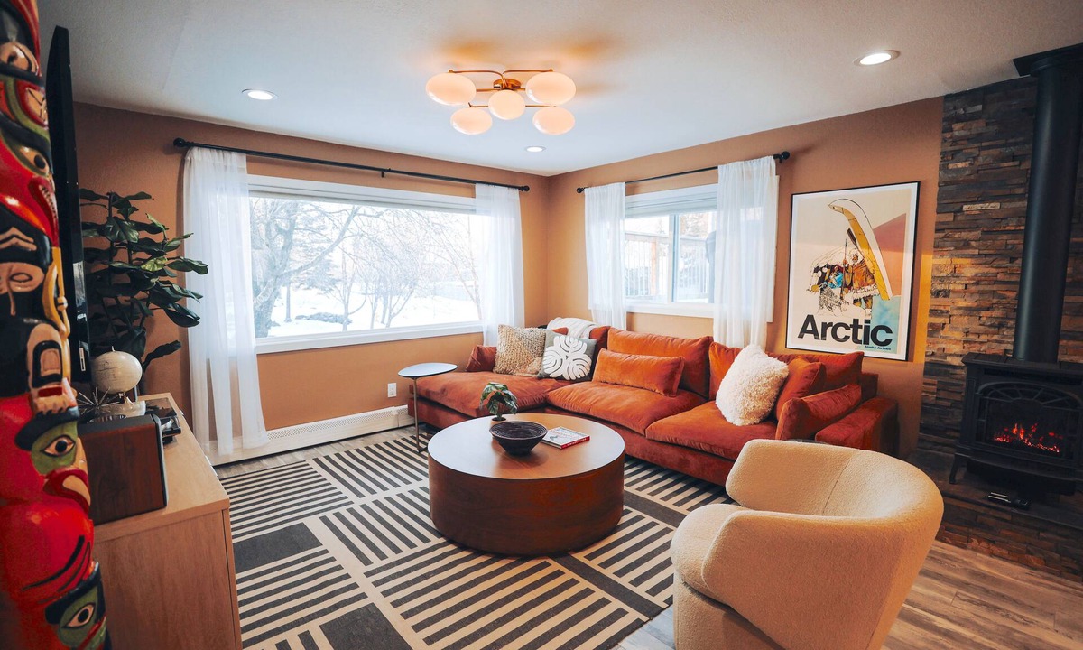 Tudor Area House | Wild About Anchorage · Hot Tub · Rooftop Patio · Chef's Kitchen · Coffee Bar