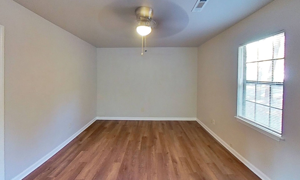 Memphis House | Wonderful 3-bedroom house with AC in welcoming Memphis neighborhood