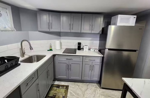 South Side Apartment | 2 Bdrm Haven in Mt. Vernon