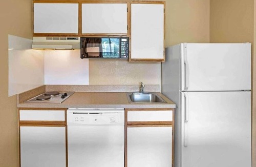 Fishkill Apartment | 2 Full Beds | Non-Smoking, Kitchen