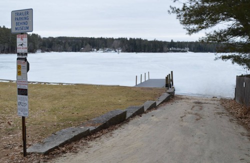 Wolfeboro Cottage | 2 Home Compound on Lake Winnipesaukee with Private Docks - Linens Provided