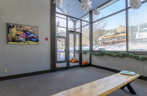 Warren Condo | 208 Village Gate Studio Bedroom Condo by RedAwning
