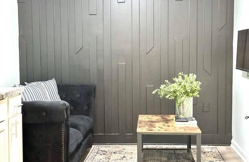 Clarkdale Apartment | 2BR Duplex Peaceful Stay 25 Mins to Atlanta