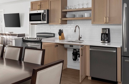 Galloway Villa | 2BR Villa at Marriott's Fairway Villas - Full Kitchen + Golf Resort Setting