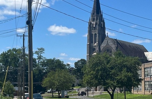 New Britain Apartment | 3 Mins Away From CCSU The Cozy Spot On The Hill