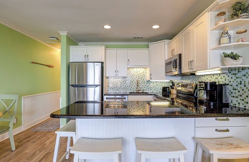 North Forest Beach Condo | 313 Breakers- 3rd Floor Oceanfront & Fully Renovated