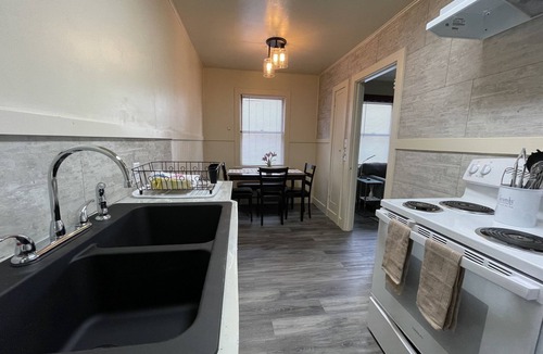 Sitka Apartment | 321 Lincoln #2: Studio, 1 BA Apartment in Sitka, Sleeps 2