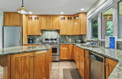 Rangeley House | 33 Angel Point on Dodge Pond