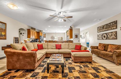 Moab South Valley House | 5 Bed 3 Bath Vacation home in Arches National Park