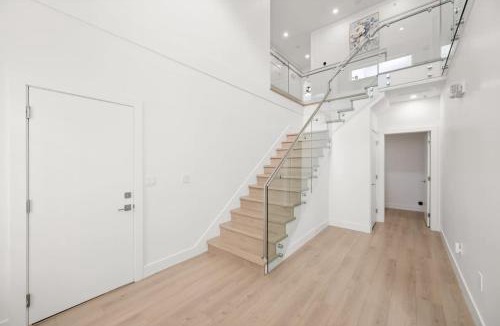 Eastern Hillsides House | 6BR Luxury Home with Terrace and Epic Views
