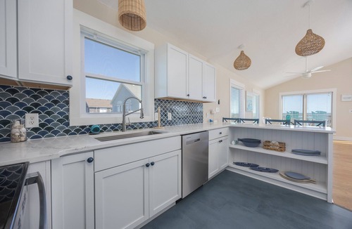 Waves House | 7158- 'A Wave From It All' - Hatteras Island Oceanfront Getaway