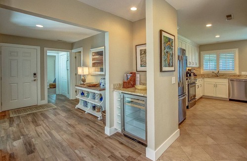 Beach Lagoon Condo | 8 Turtle Lane Club - Few Steps to the pool & beach!