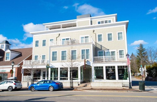 Kennebunk Hotel | 84 Main