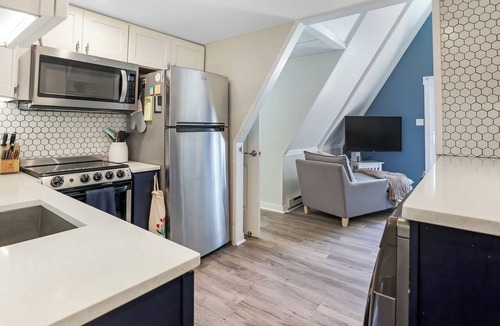 Rehoboth Beach Cottage | A-Frame Cottage DE Beaches Angola by the Bay