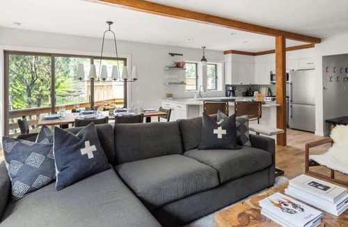 Stowe Area Condo | Above & Beyond: Heated Pool | Hot Tub | Near Stowe