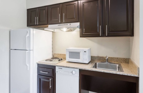 Historic District - North Apartment | Accessible Double Studio w/Tub + Free Breakfast