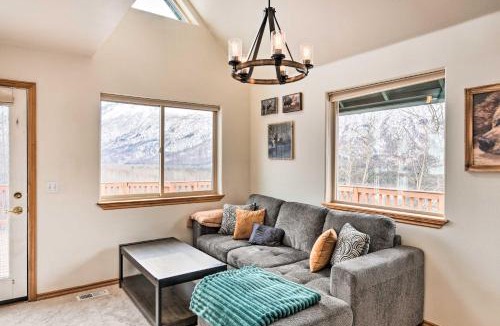 Eagle River House | Alaskan Mountain Gem with Private Hot Tub & Gym!