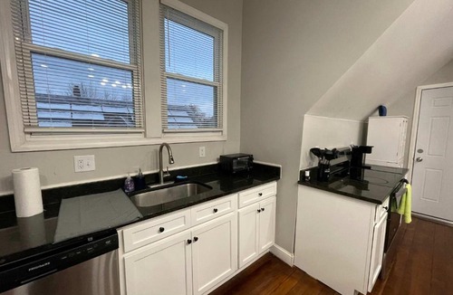Middletown Apartment | Apartment in Middletown-Wesleyan 301