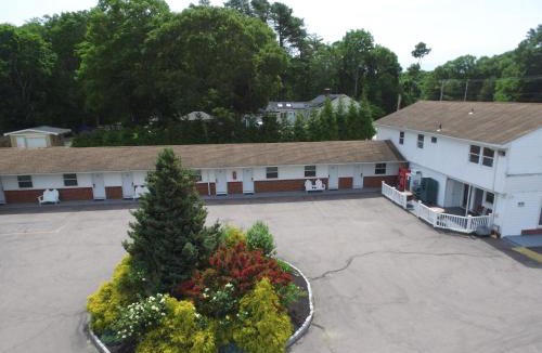Westerly Hotel | Aquastar Inn