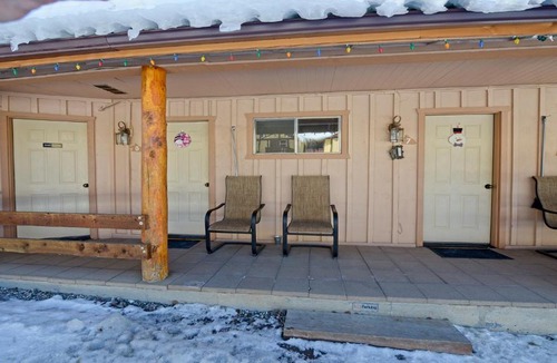 Red River House | Arrowhead 06