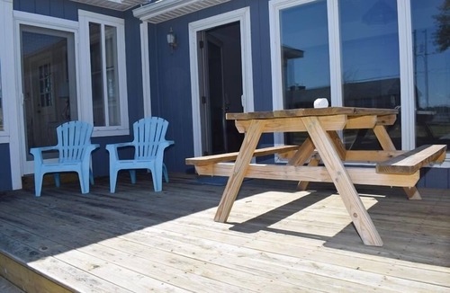Piney Island House | Avocet- Shared Community Water Access, Close to Beach.