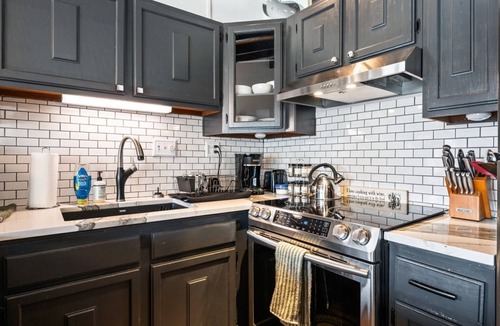Bartlett Condo | Bartlett Bunker Lane Escape, Unit 18-12