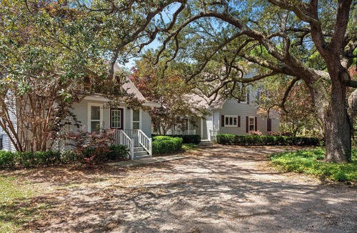 Perdido Beach House | Bayfront Compound for 23 | Fire Pit | Private Dock