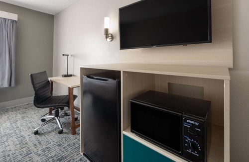 LaGrange Hotel | Baymont by Wyndham LaGrange