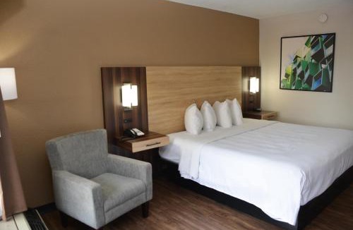 Santee Hotel | Baymont by Wyndham Santee